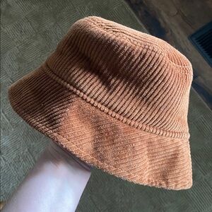 Zara Women's Corduroy Hat in Rich Brown